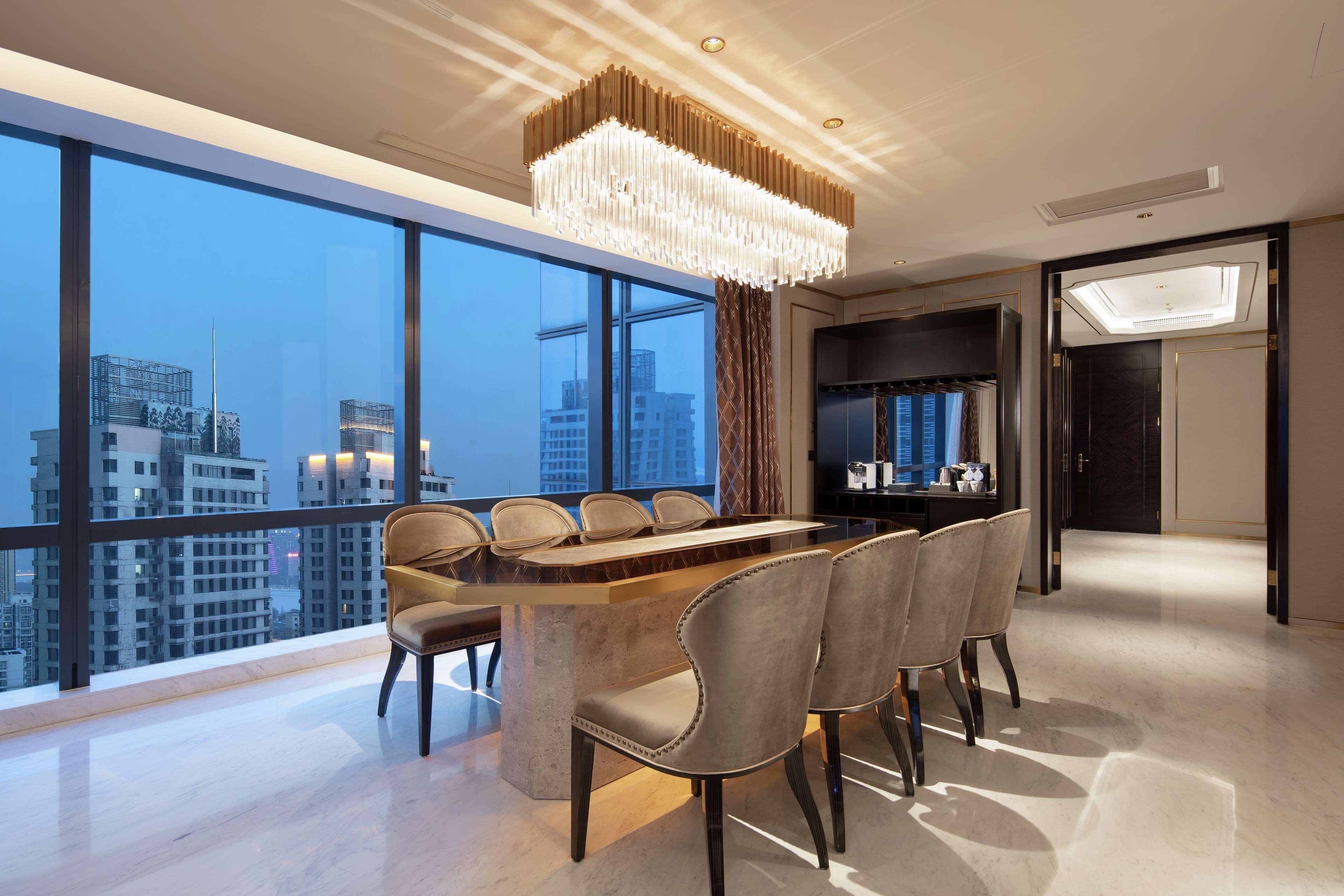 Hotel Hilton Shenyang Exterior foto