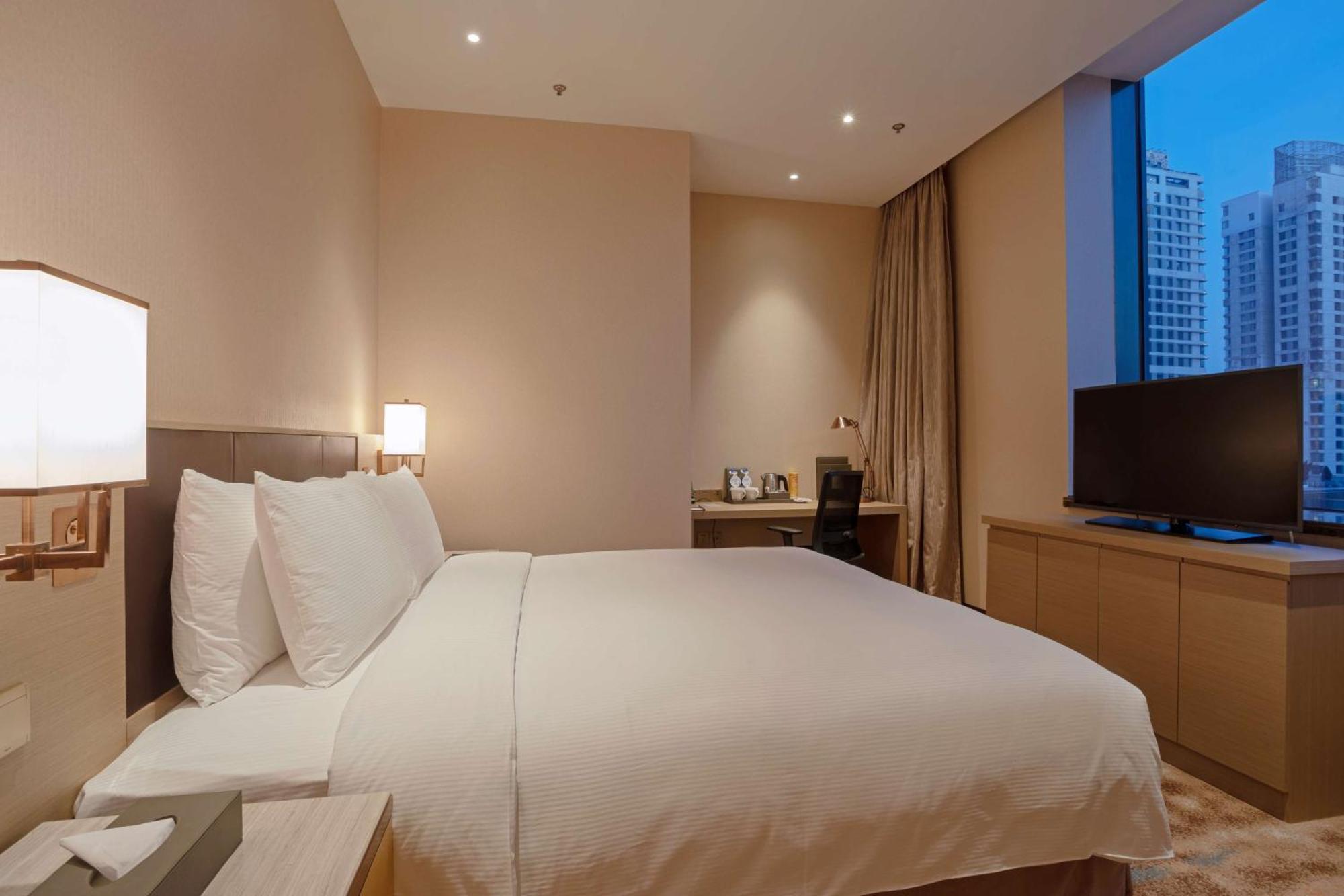 Hotel Hilton Shenyang Exterior foto